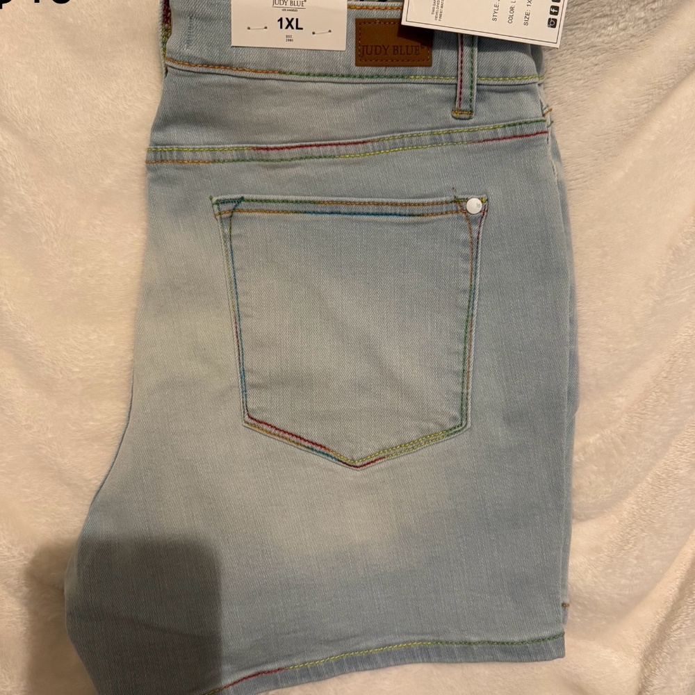 Brand new Judy Blue shorts